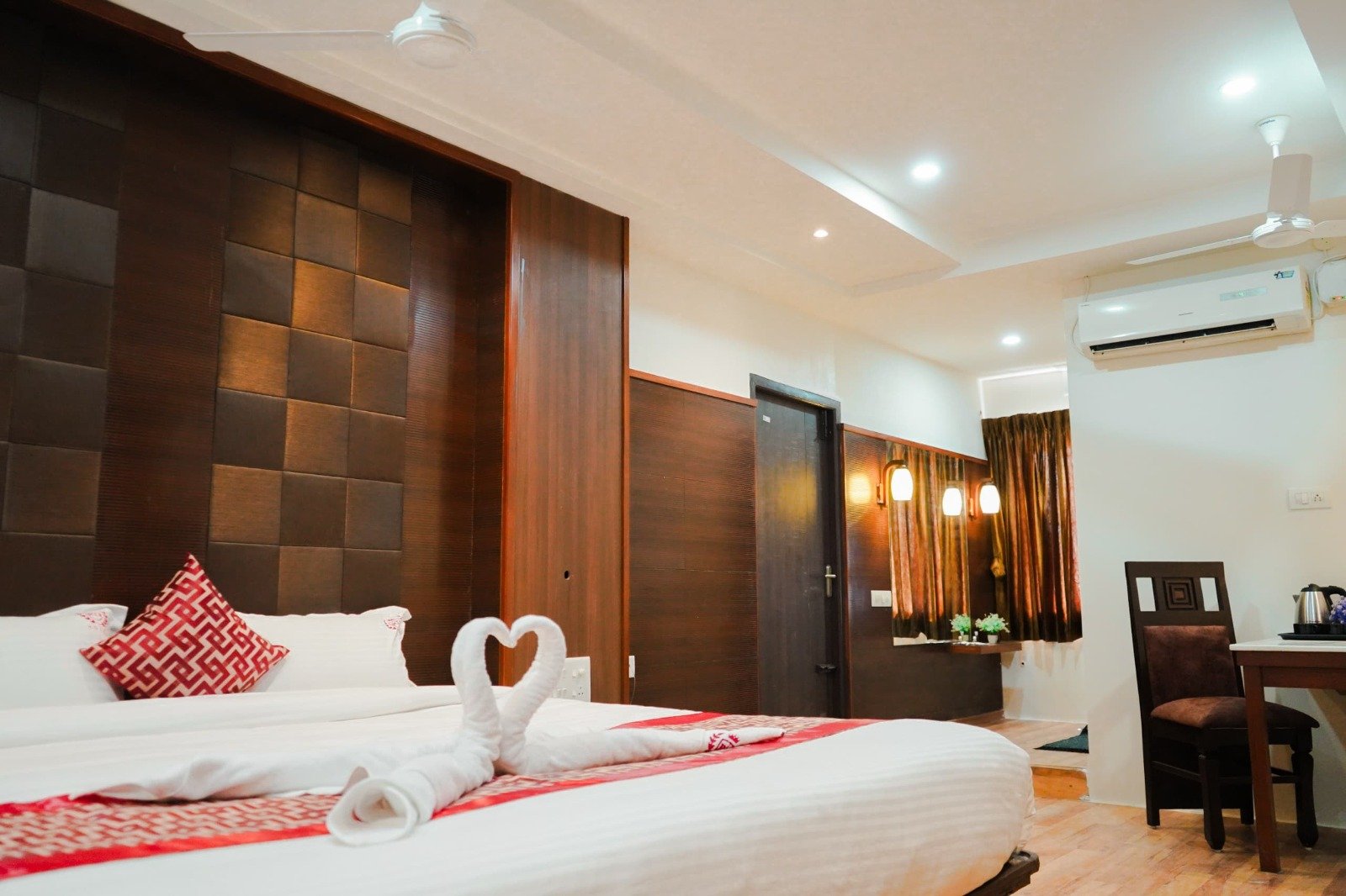 Executive suite room